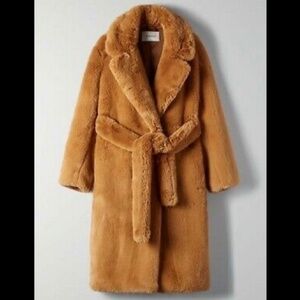 ARITZIA FAUX FUR JACKET - SIZE XS